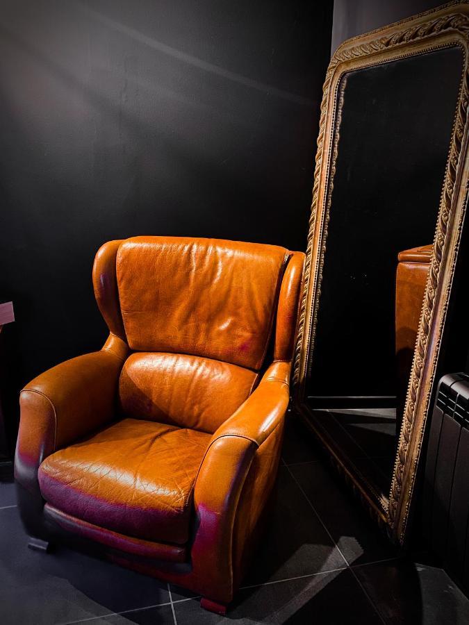 Loveroom Avec Jacuzzi 01 Chazey-sur-Ain Zewnętrze zdjęcie